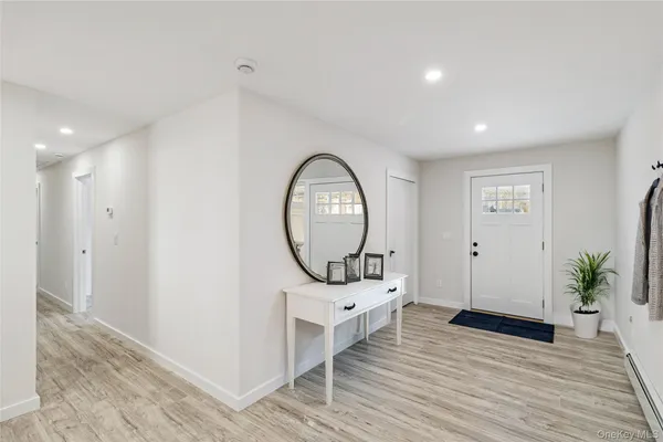 $879,000 | 911 Ostrander Avenue, Riverhead, NY 11901