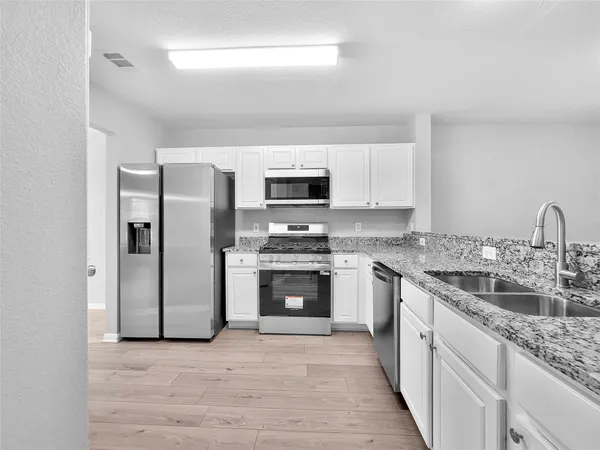 $2,195 | 10827 Bradford Way Drive, Houston, TX 77075