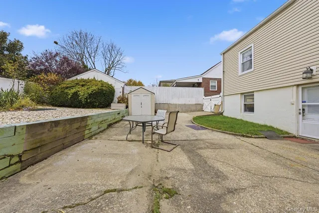 $919,000 | 11 Woodbine Street, Yonkers, NY 10704