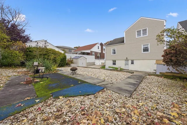 $919,000 | 11 Woodbine Street, Yonkers, NY 10704