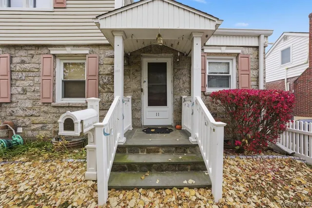 $919,000 | 11 Woodbine Street, Yonkers, NY 10704