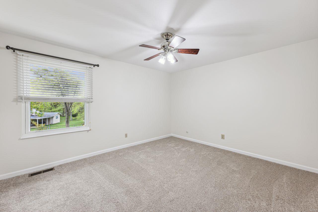 722 Reinke Road Ballwin, MO 63021 - Photo 10 of 20 Gallery Image 10