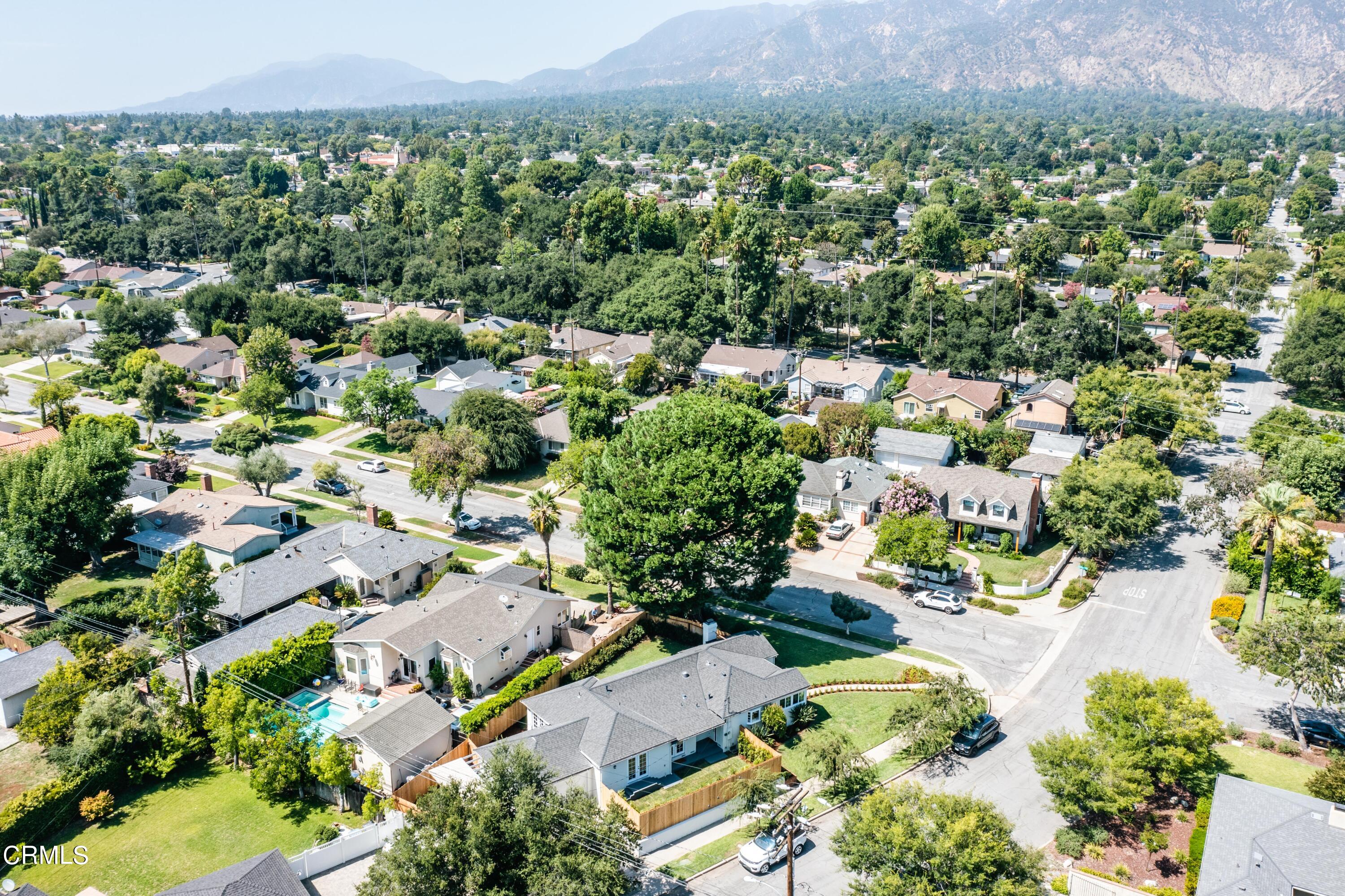2298 Queensberry Road Pasadena, CA 91104 - Photo 34 of 36 2298 Quennsberry43