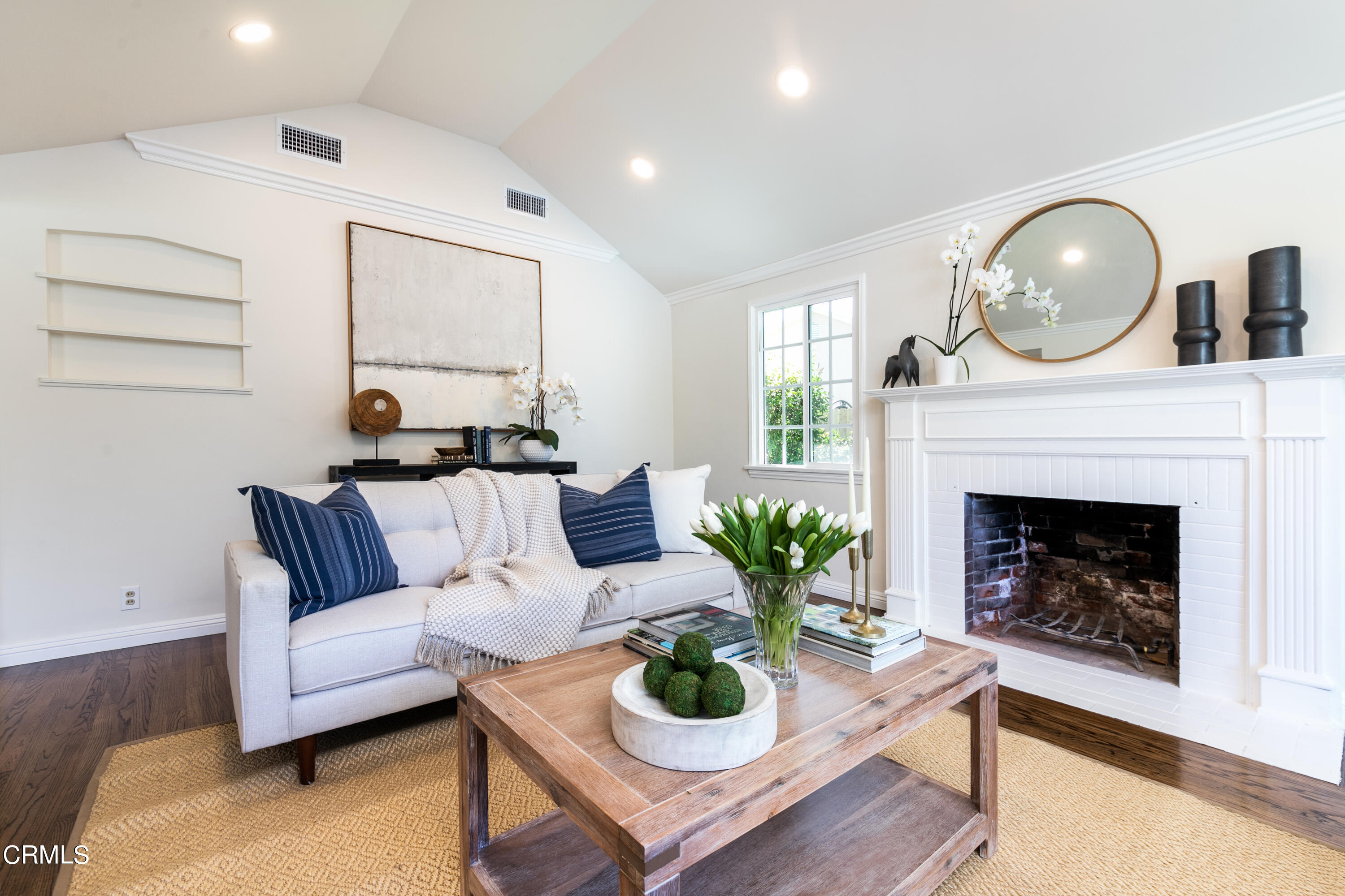 2298 Queensberry Road Pasadena, CA 91104 - Photo 6 of 36 2298 Quennsberry7
