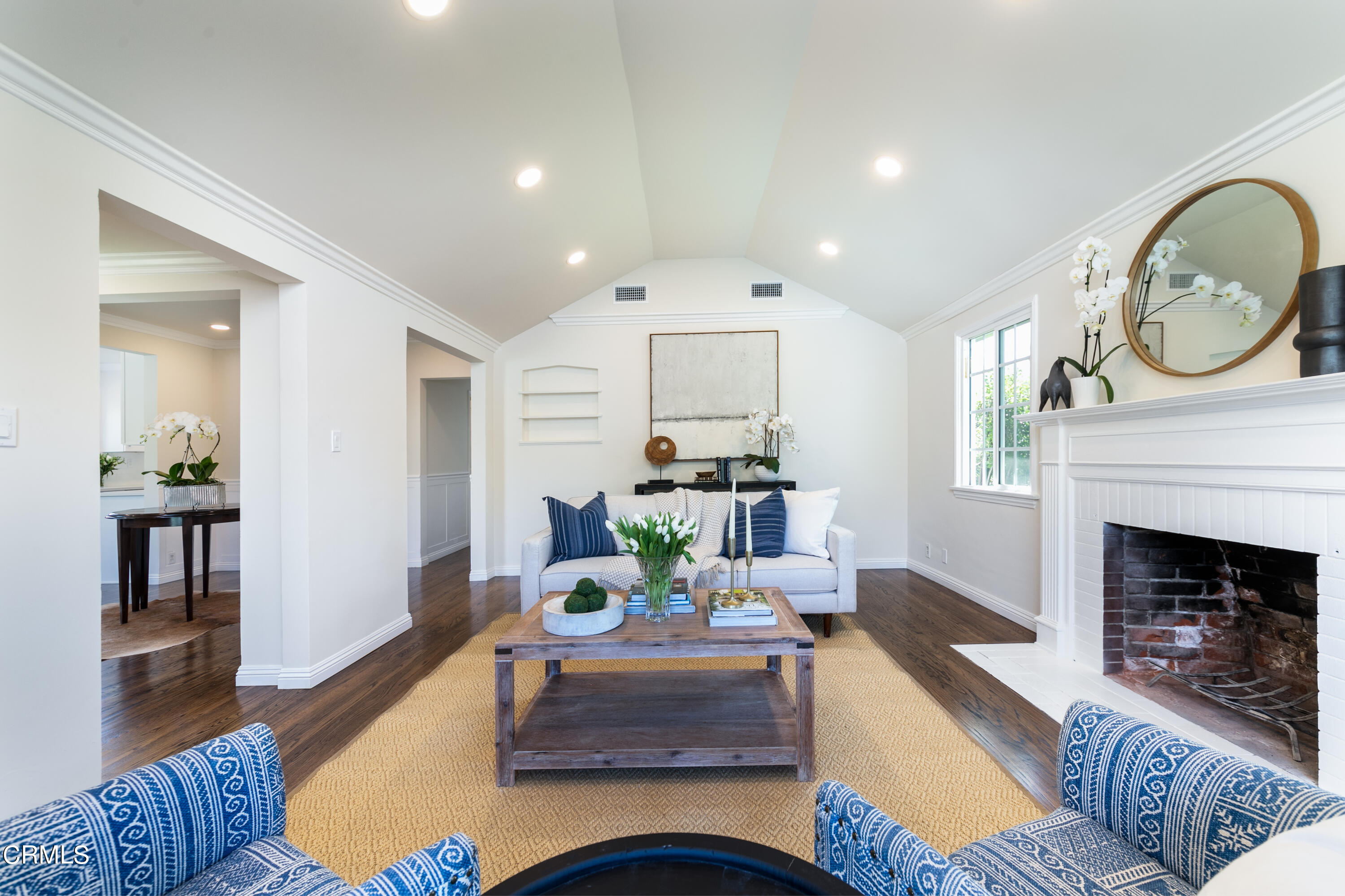 2298 Queensberry Road Pasadena, CA 91104 - Photo 9 of 36 2298 Quennsberry9