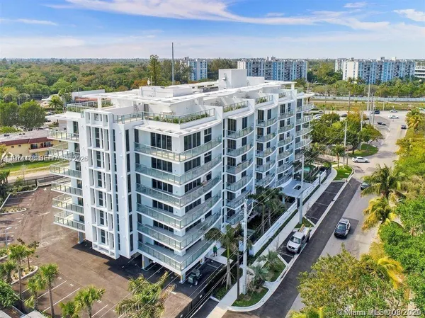 $2,850 | 13800 Highland Drive, Unit 403, North Miami Beach, FL 33181