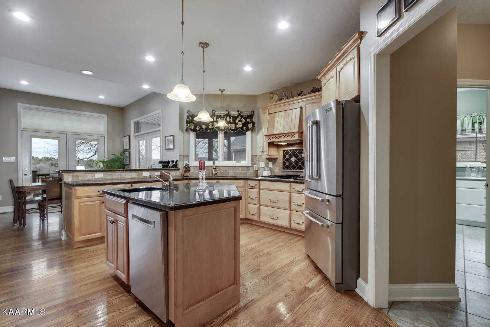 188 Dudala Way Loudon, TN 37774 - Photo 23 of 50 23_188 Dudala Way_Kitchen04