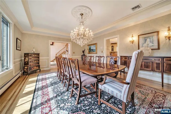 $3,095,000 | 837 Apple Ridge Road, Franklin Lakes, NJ 07417