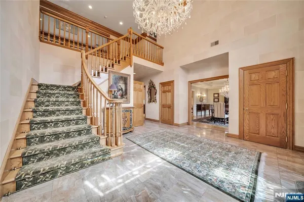 $3,095,000 | 837 Apple Ridge Road, Franklin Lakes, NJ 07417