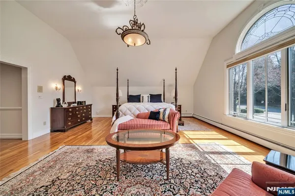 $3,095,000 | 837 Apple Ridge Road, Franklin Lakes, NJ 07417