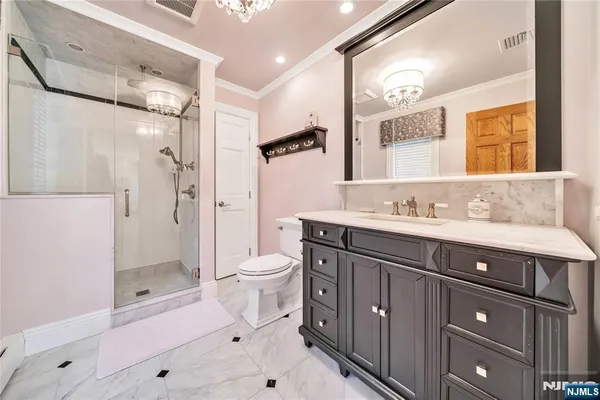 $3,095,000 | 837 Apple Ridge Road, Franklin Lakes, NJ 07417