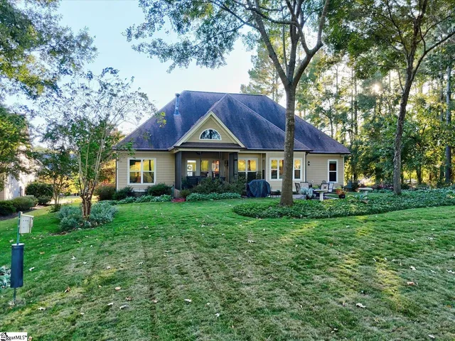 $575,000 | 232 Arsenal Drive, Ninety Six, SC 29666