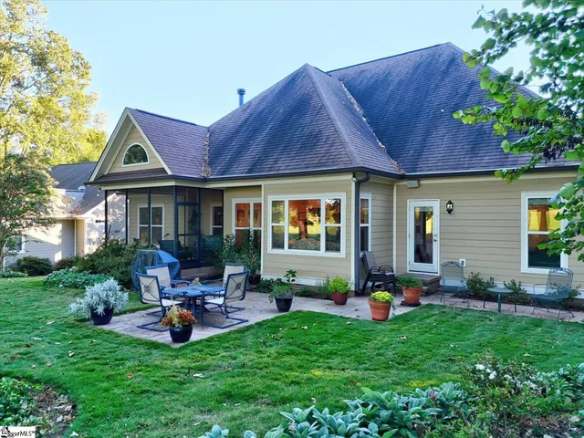 $575,000 | 232 Arsenal Drive, Ninety Six, SC 29666