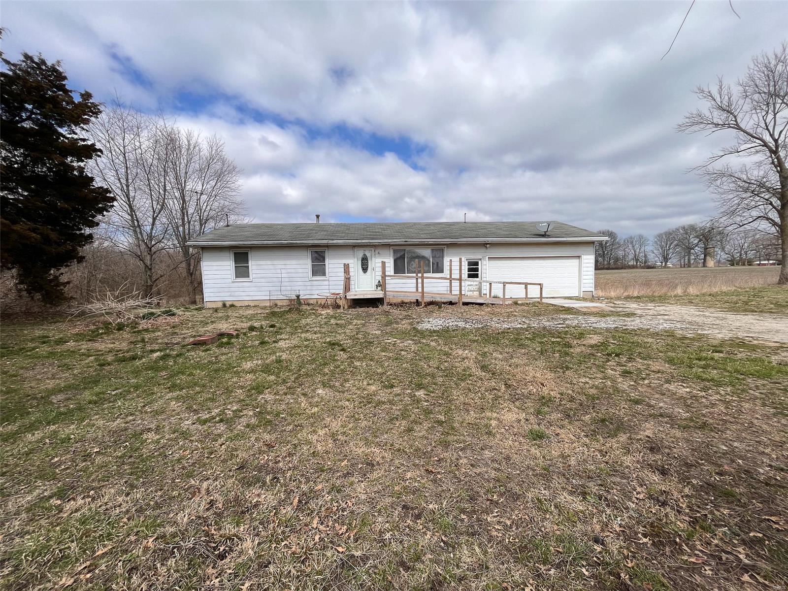 978 Cypress Road St. Jacob, IL 62281 - Photo 28 of 62