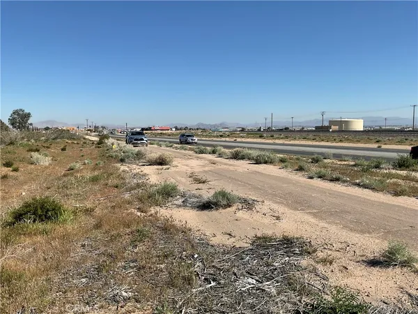 $52,500 | 22153 Hesperia Road, Hesperia, CA 92345