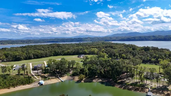 a view of a tennis court