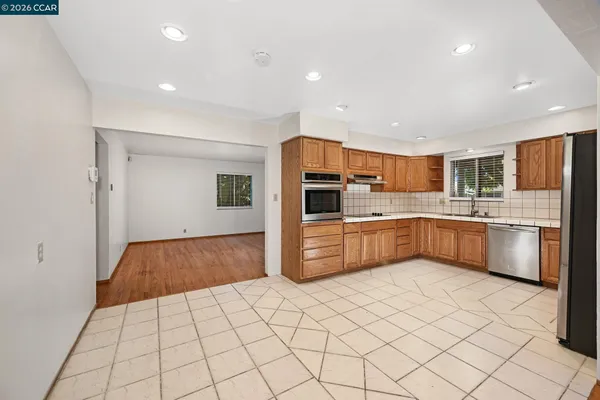 $649,888 | 1402 Canterbury Drive, Fairfield, CA 94533