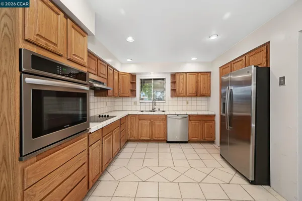 $649,888 | 1402 Canterbury Drive, Fairfield, CA 94533