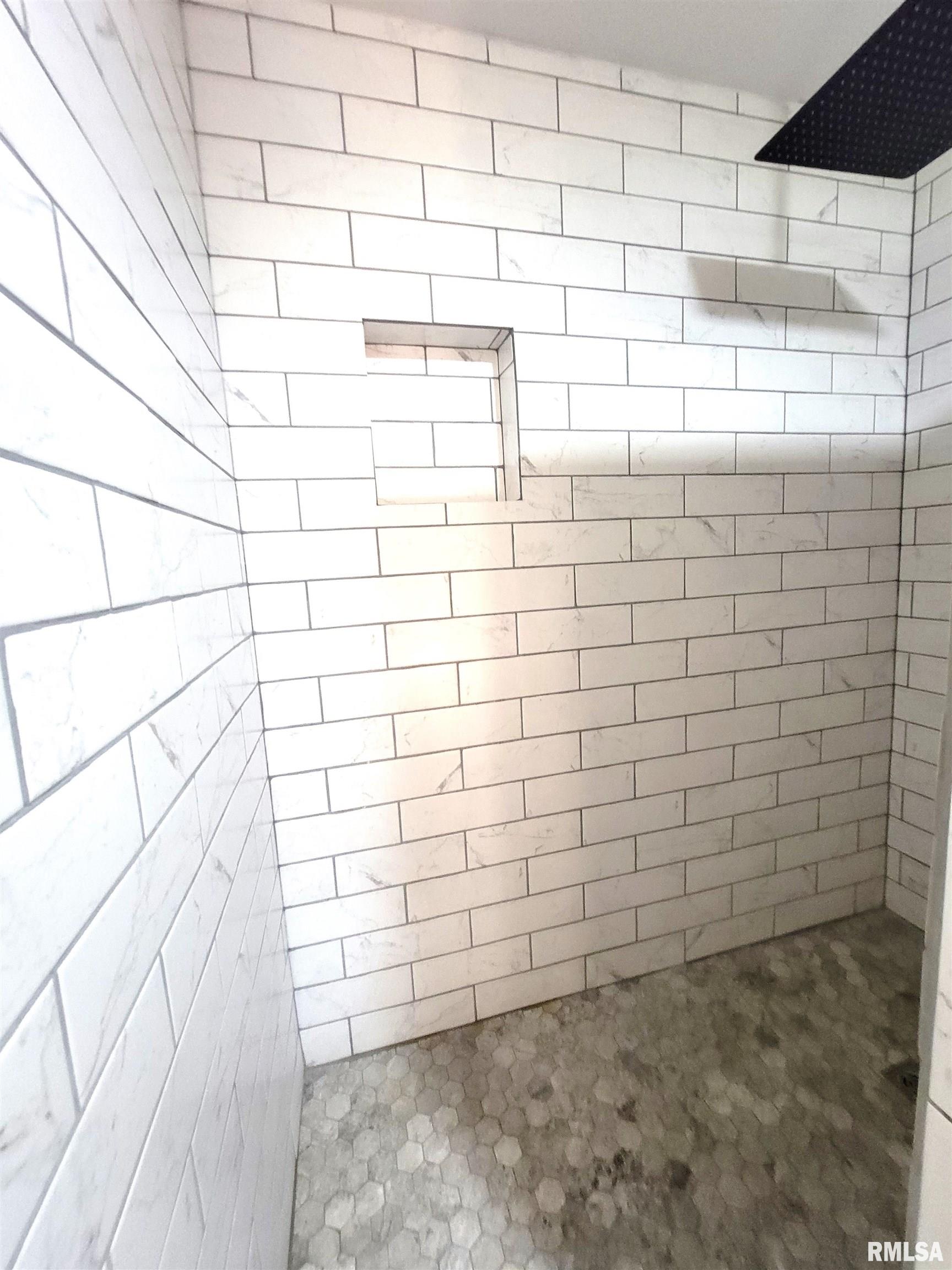 7324 State Rte 161 Extension Iuka, IL 62849 - Photo 21 of 78