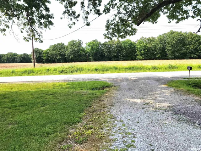 $136,900 | 7324 State Rte 161 Extension, Iuka, IL 62849