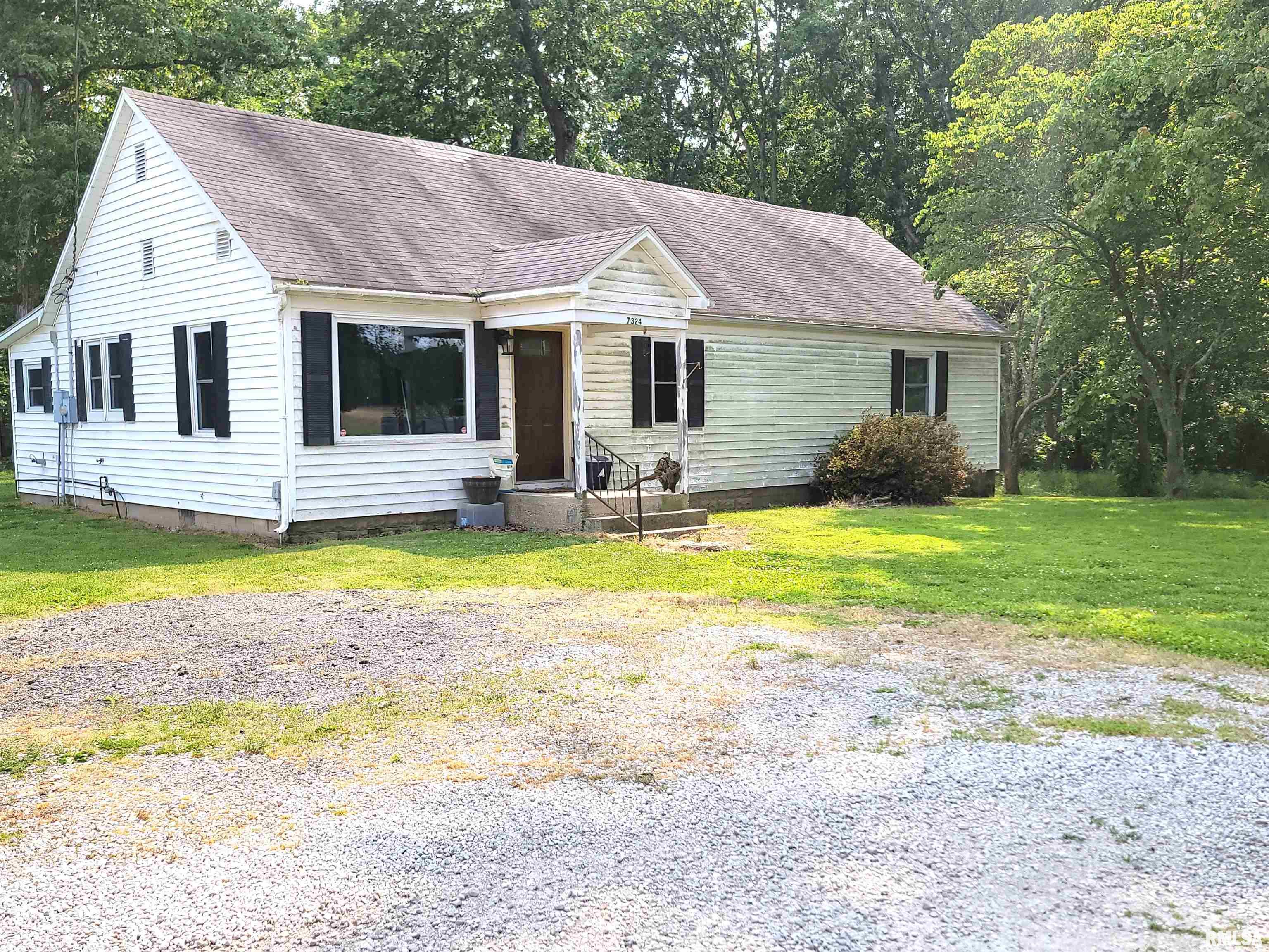 7324 State Rte 161 Extension Iuka, IL 62849 - Photo 77 of 78