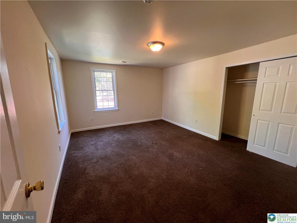 10425 Old Highway 22 Kutztown, PA 19530 - Photo 4 of 31