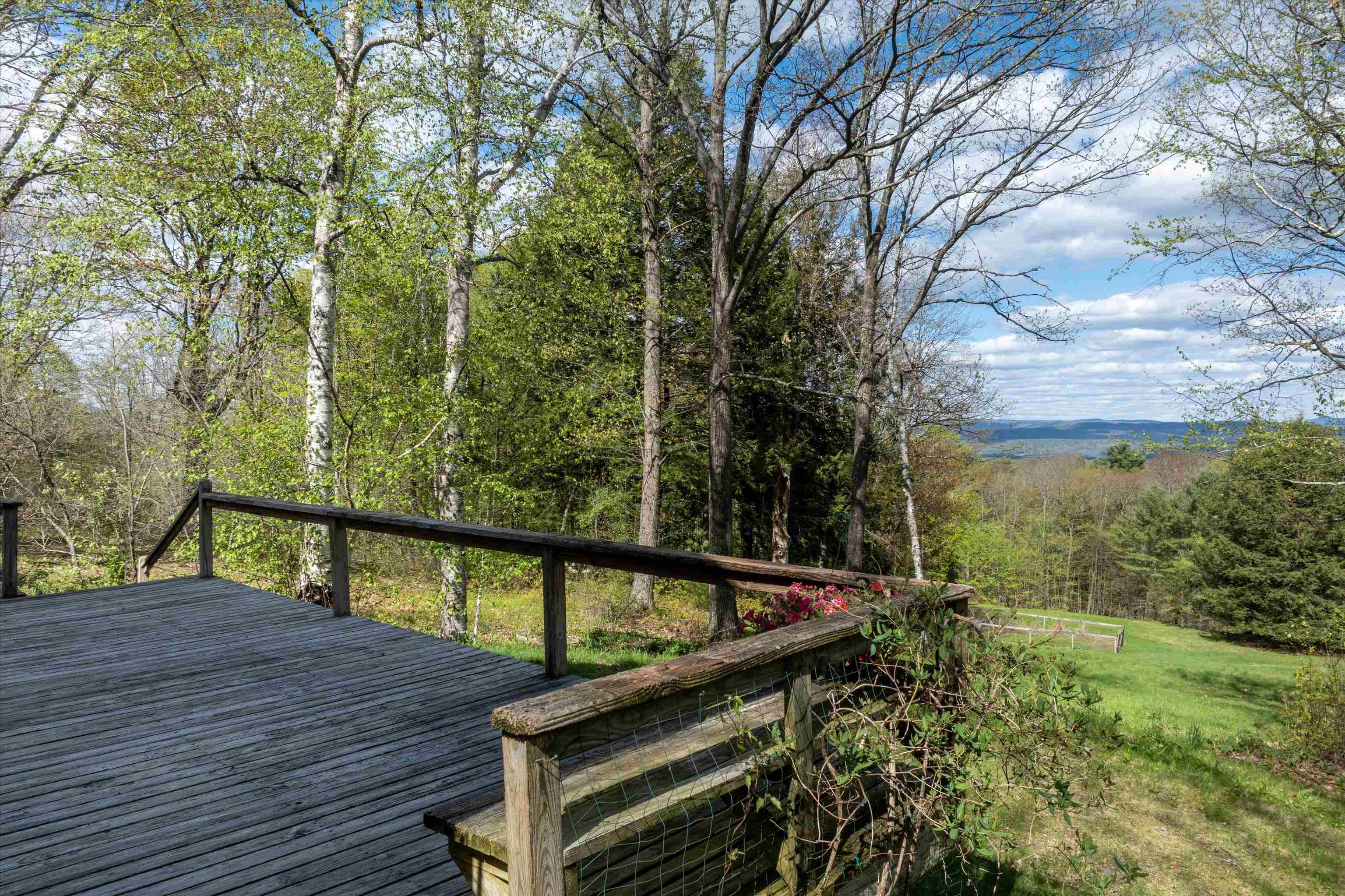 559 Parker Hill Road Rockingham, VT 05156 - Photo 9 of 58