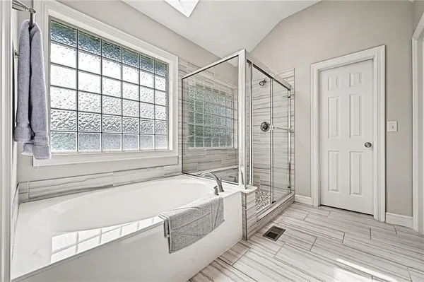 $700,000 | 11519 West 144th Place, Olathe, KS 66062