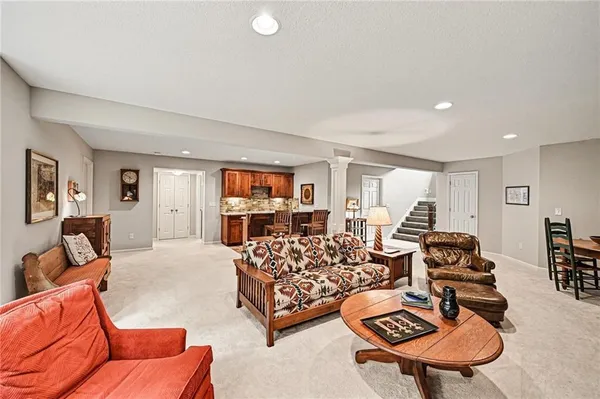 $700,000 | 11519 West 144th Place, Olathe, KS 66062