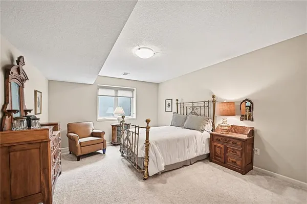 $700,000 | 11519 West 144th Place, Olathe, KS 66062