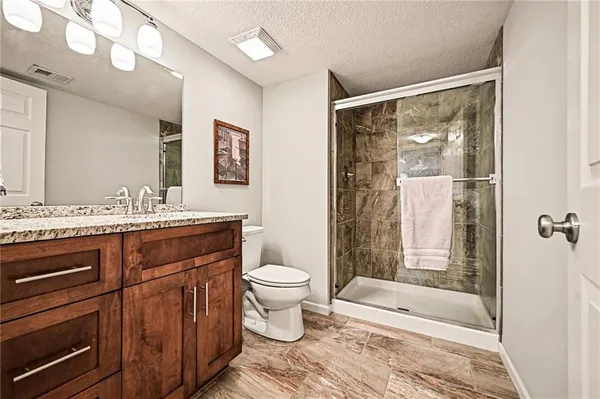 $700,000 | 11519 West 144th Place, Olathe, KS 66062