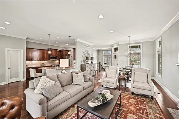$700,000 | 11519 West 144th Place, Olathe, KS 66062