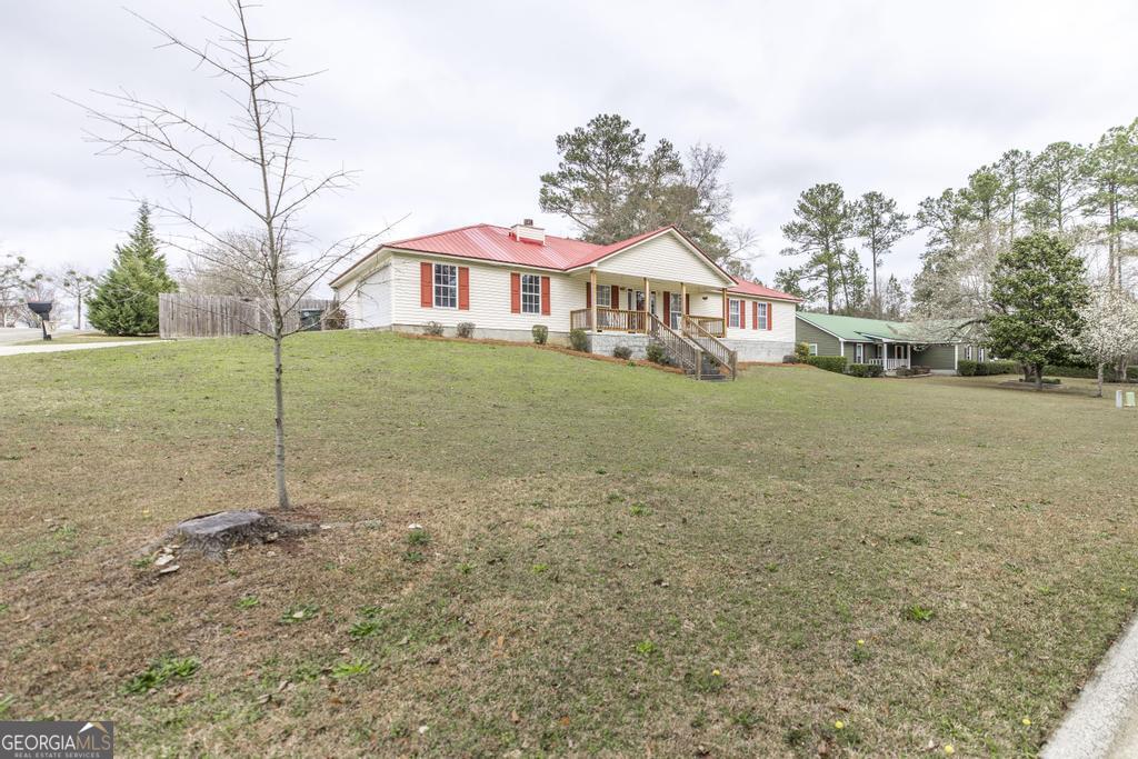 103 Whipoorwill Way Dublin, GA 31021 - Photo 2 of 29