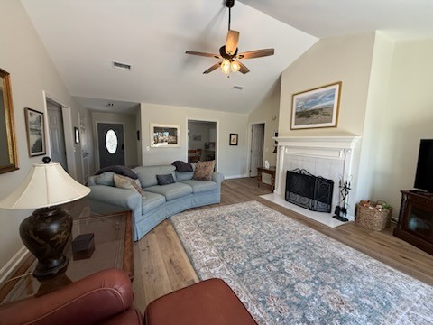 2011 Bayswater Road Brunswick, GA 31525 - Photo 3 of 16