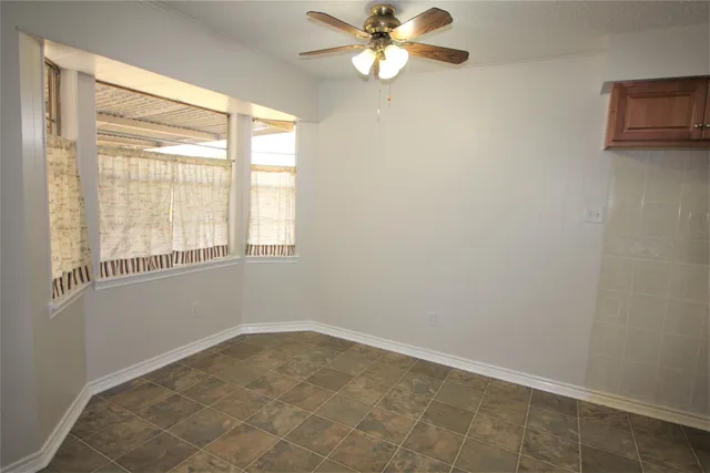 a view of empty room with window
