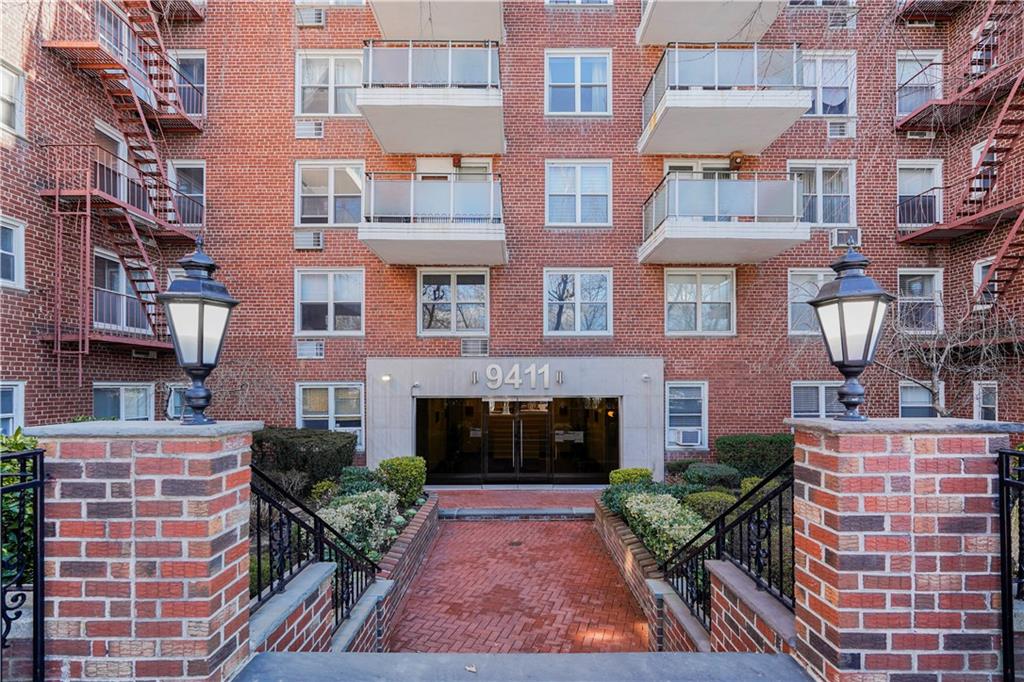 9411 Shore Road, Unit 1M Brooklyn, NY 11209 - Photo 1 of 23 Gallery Image 1