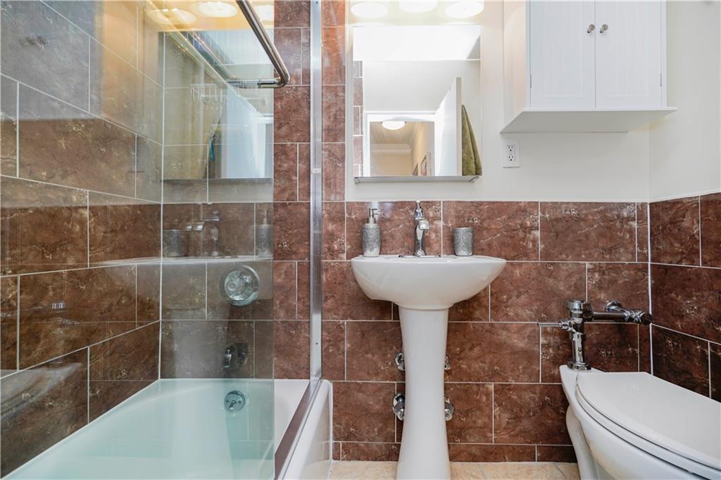 9411 Shore Road, Unit 1M Brooklyn, NY 11209 - Photo 18 of 23 Gallery Image 18
