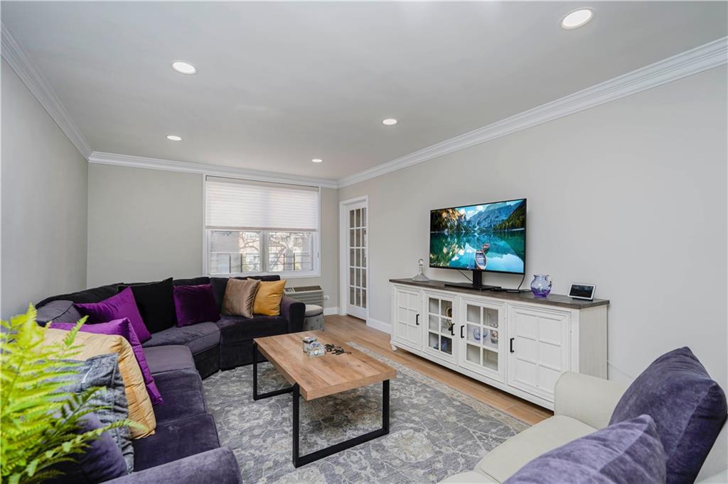 9411 Shore Road, Unit 1M Brooklyn, NY 11209 - Photo 7 of 23 Gallery Image 7