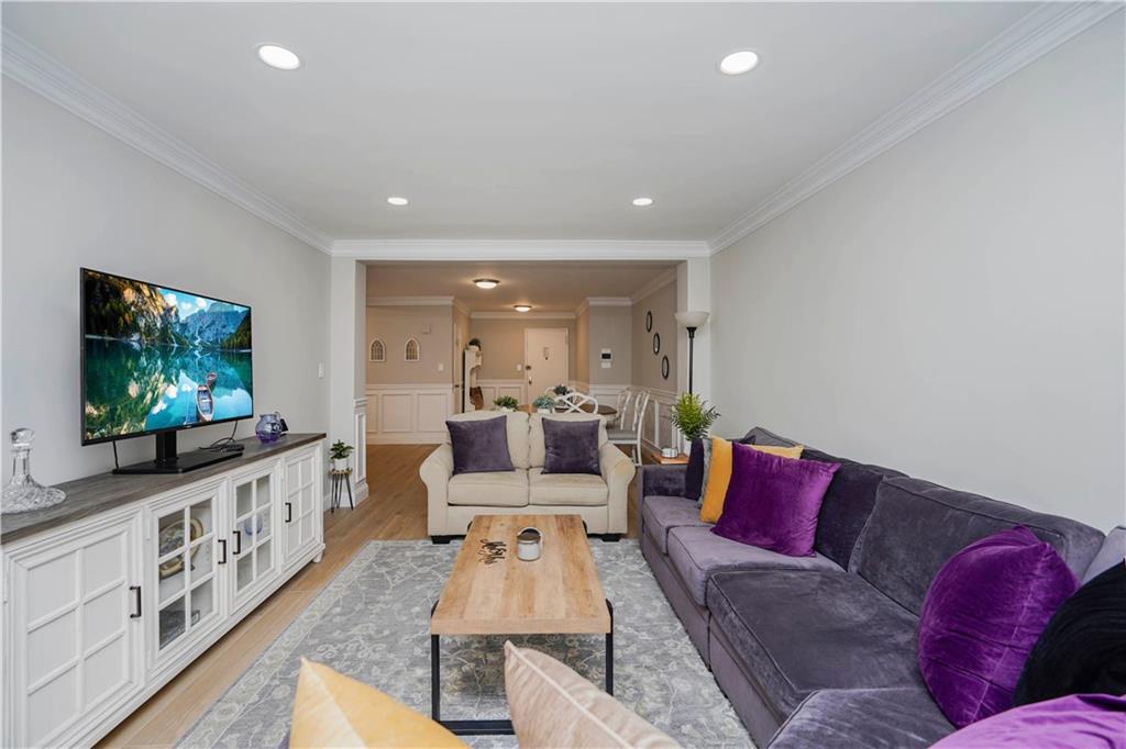 9411 Shore Road, Unit 1M Brooklyn, NY 11209 - Photo 9 of 23 Gallery Image 9