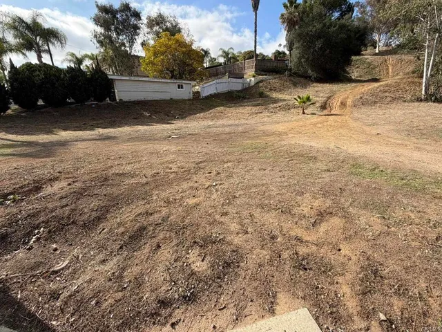 a view of outdoor space with city view