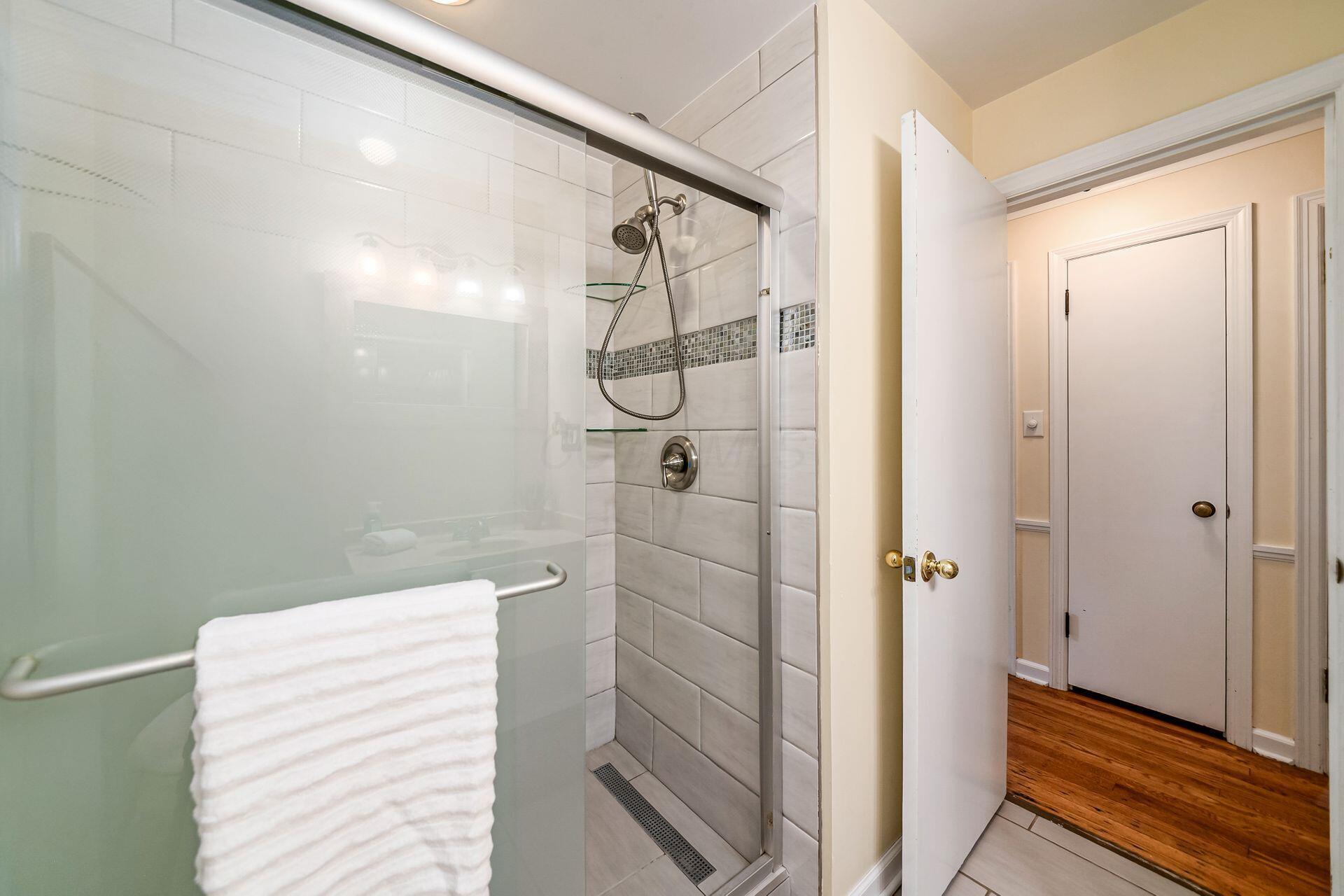 2827 Wellesley Road Columbus, OH 43209 - Photo 19 of 37 19