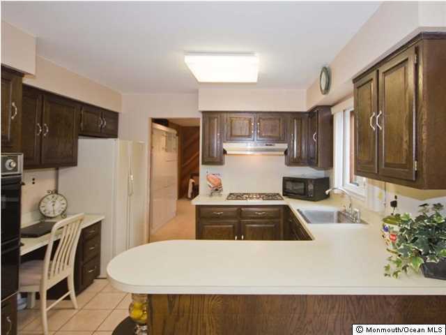 23 Quebec Road Marlboro, NJ 07746 - Photo 12 of 25 Additional Photo