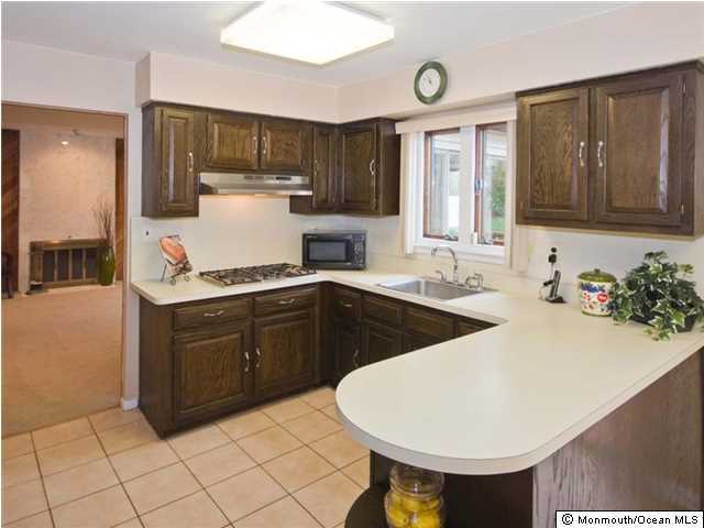 23 Quebec Road Marlboro, NJ 07746 - Photo 10 of 25 Additional Photo