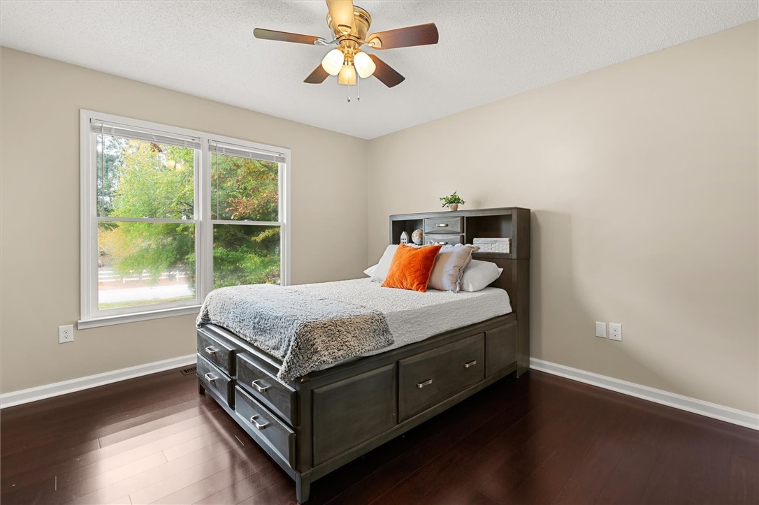 607 Centerville Road Anderson, SC 29625 - Photo 33 of 50 2nd bedroom