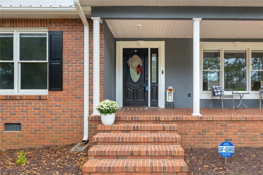 607 Centerville Road Anderson, SC 29625 - Photo 4 of 50