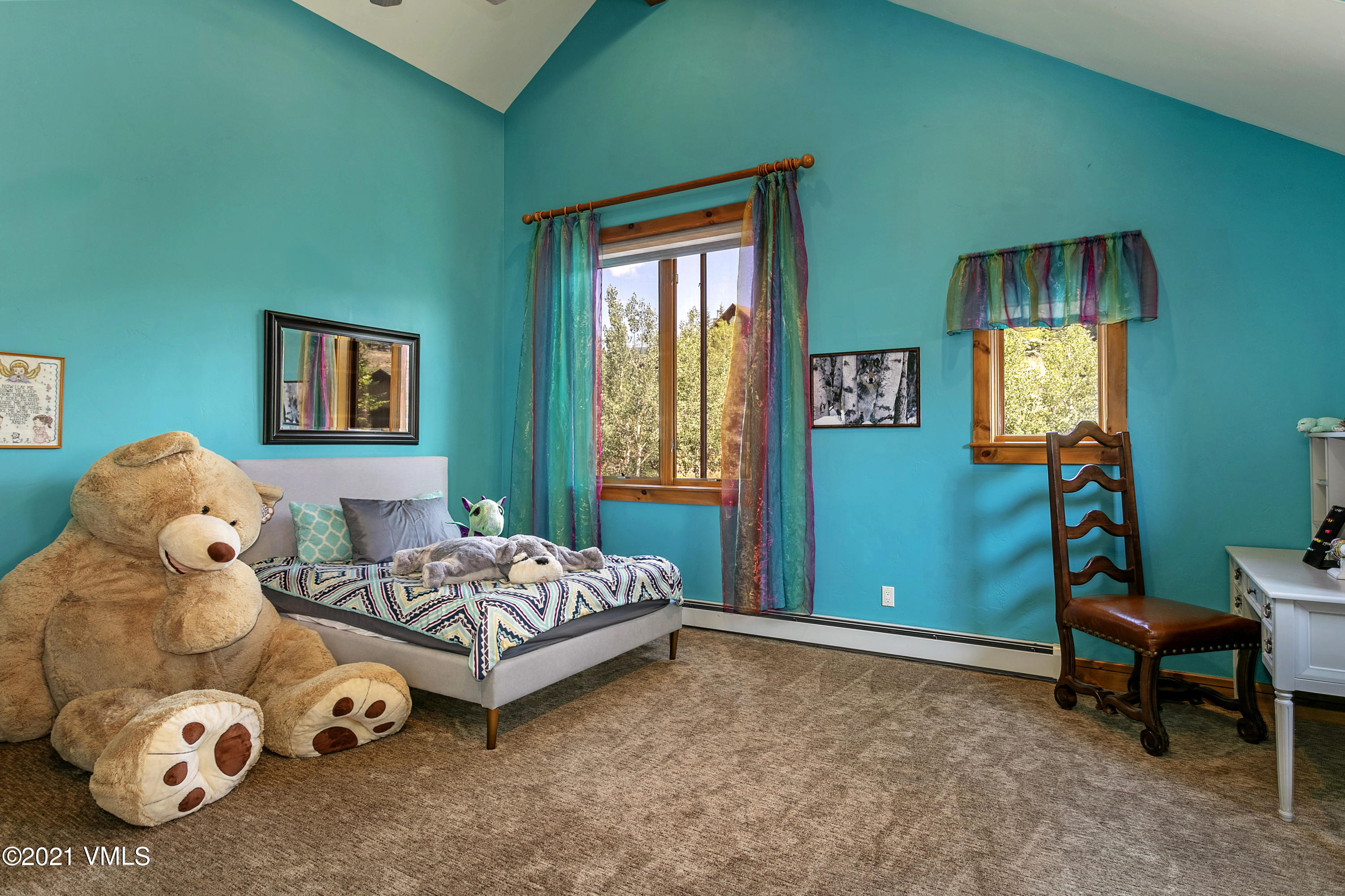 2649 Bear Trap Road, Unit A Avon, CO 81620 - Photo 18 of 40 Upstairs 2nd Bedroom