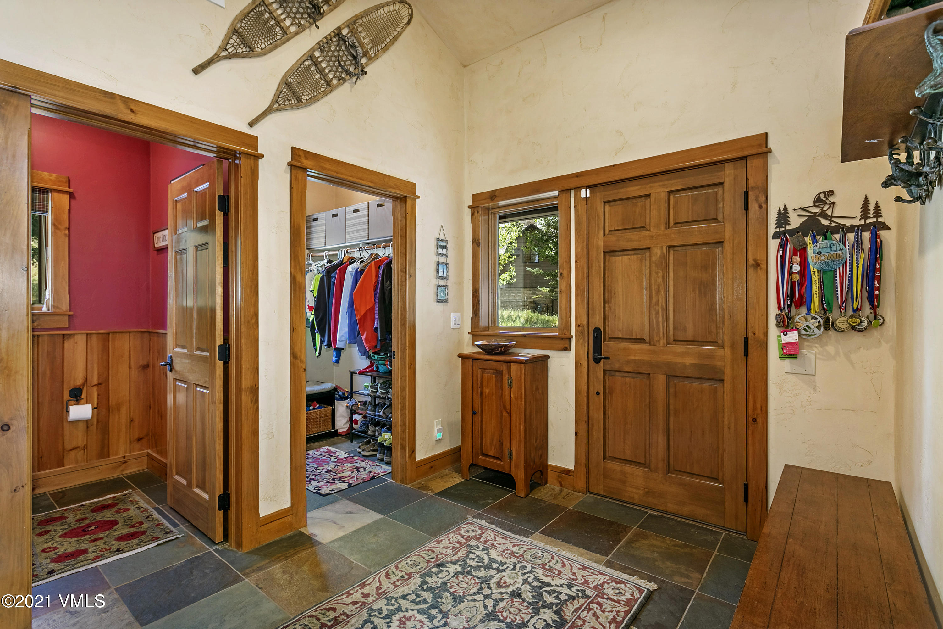 2649 Bear Trap Road, Unit A Avon, CO 81620 - Photo 34 of 40 Entryway