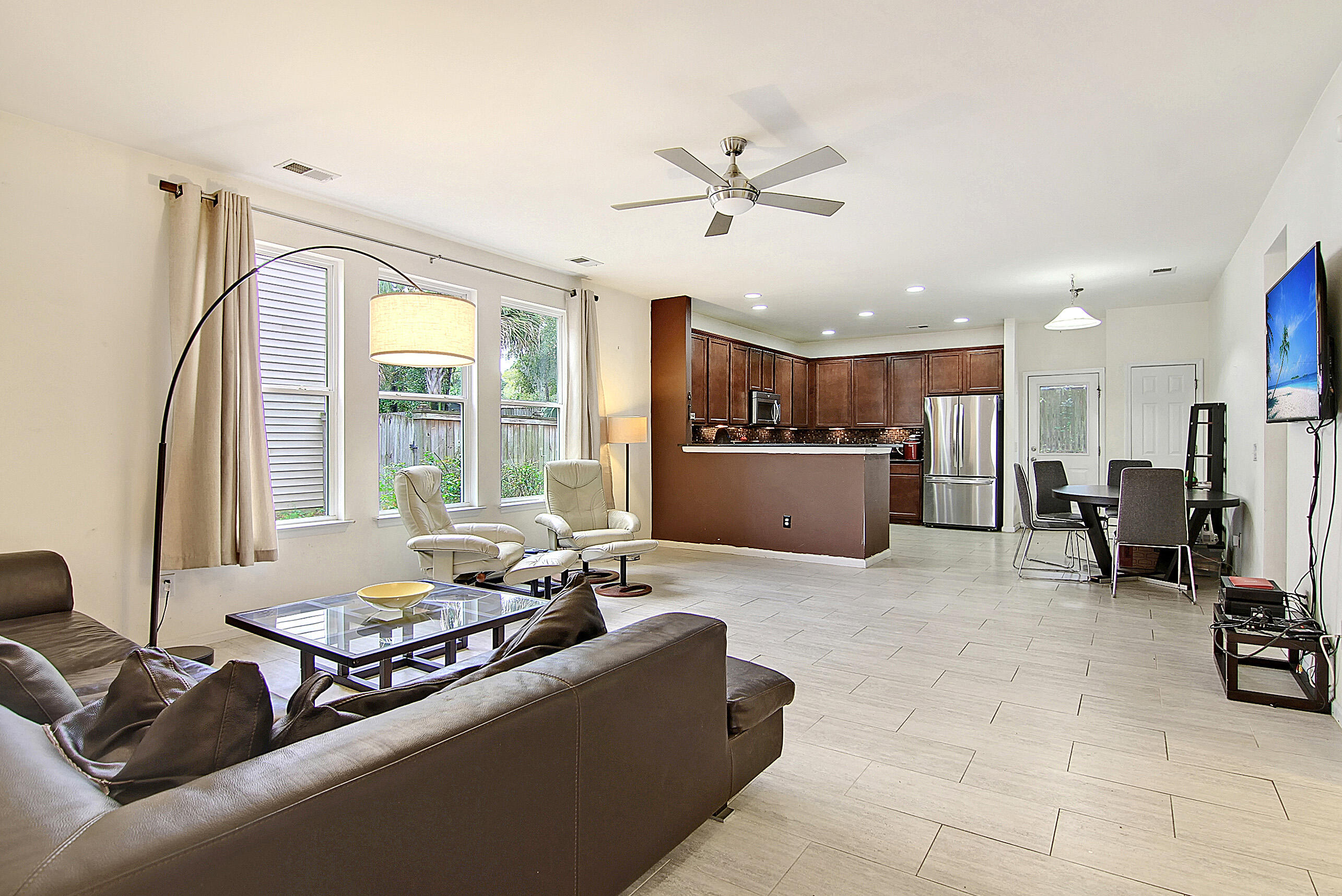 3620 Locklear Lane Mount Pleasant, SC 29466 - Photo 3 of 15 CREM_3620 Locklear Lane_great#2