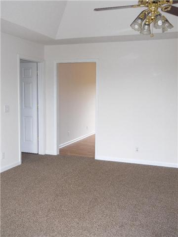 3364 Lipscomb Cemetery Road Springfield, TN 37172 - Photo 3 of 13 The spacious great room with trey ceiling.