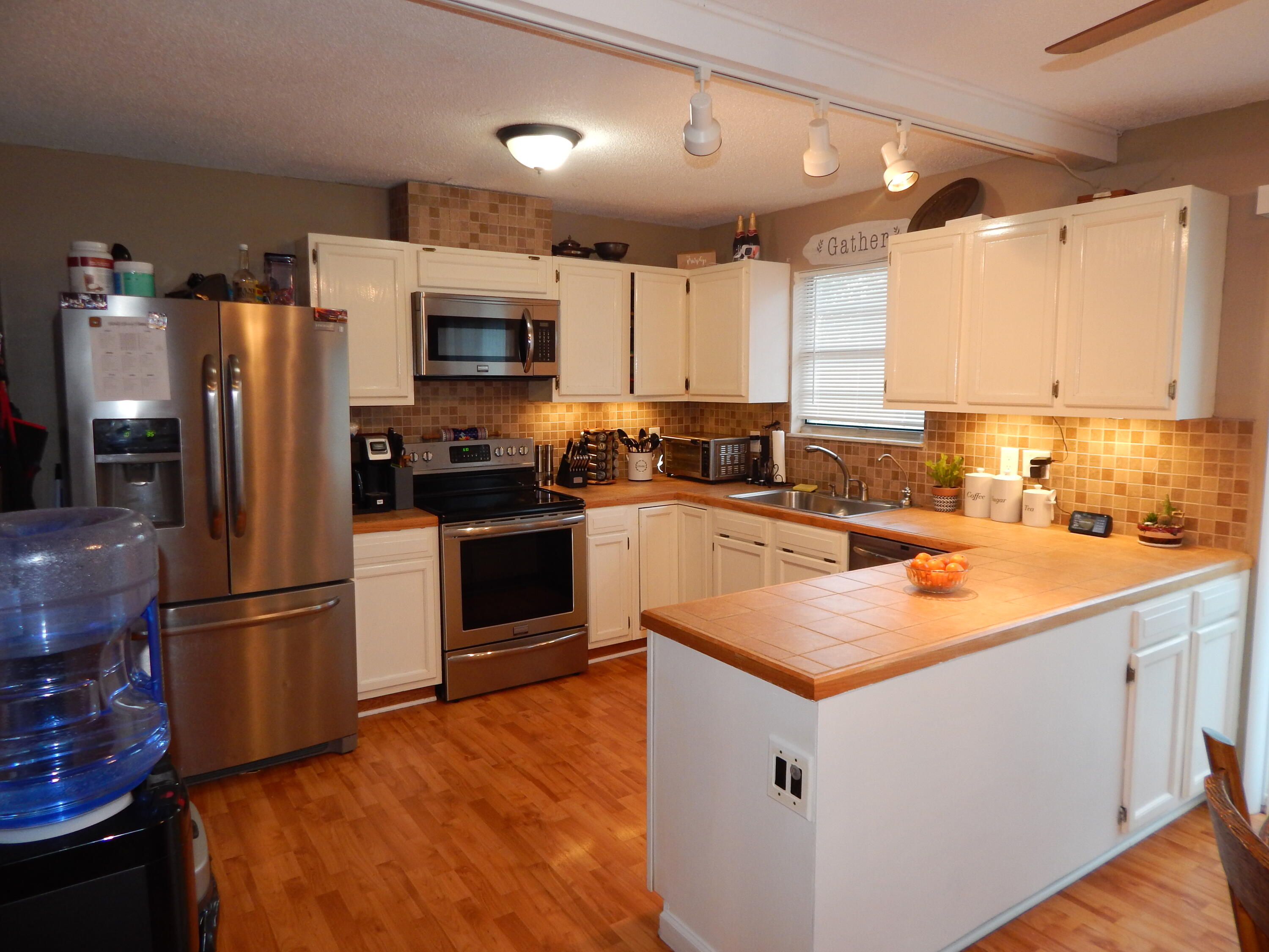 2134 Highland Road Maryville, TN 37801 - Photo 2 of 20 DSCN7880